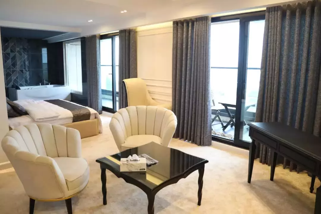 Alibaba https://cdn.alibaba.ir/ostorage/hotel-accommodation-images/6819c1caf6e8766ef96f5219_جونیور دو تخته (1).webp